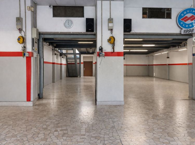 Negozio in vendita, Cenisio, Milano