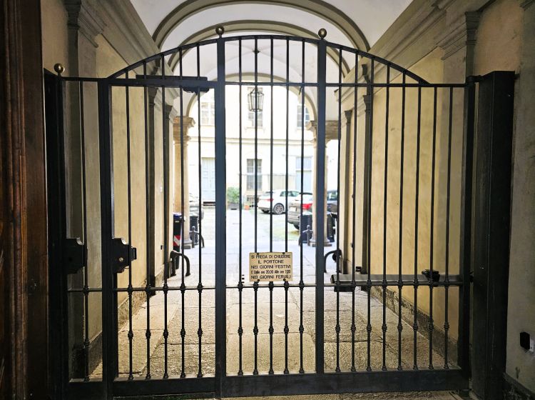 Bilocale in affitto, via Gian Francesco Bellezia  7, Centro, Torino