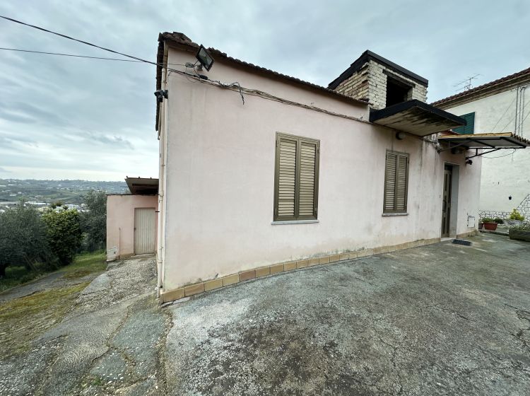 Villa in vendita, Contrada Montupoli Foro, Montupoli, Miglianico