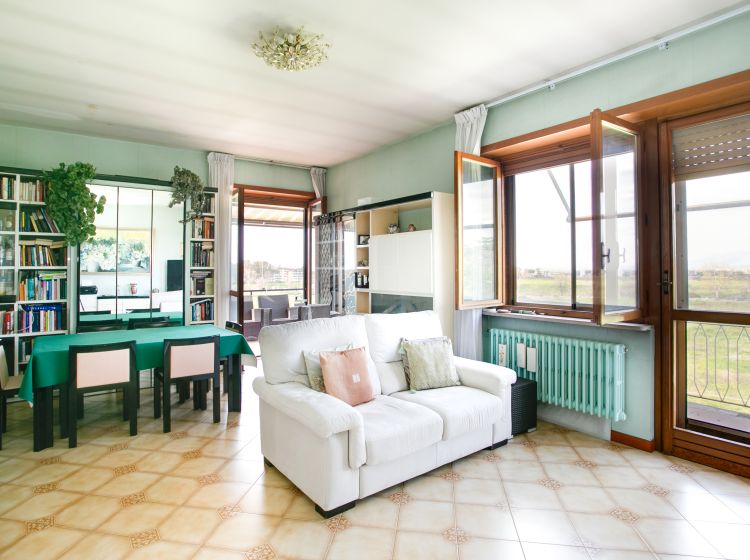 Quadrilocale in vendita, via Roccabernarda  48, Anagnina, Roma