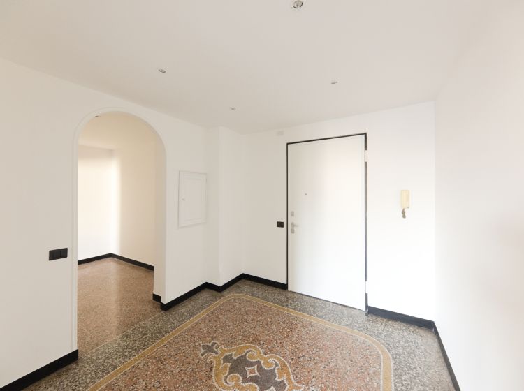 Appartamento in vendita, via Archimede, Centro, Genova