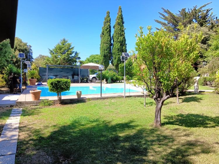 Villa in vendita, via Luna e Sole  35B, Luna e Sole, Sassari