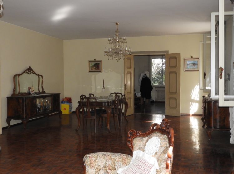 Villa in vendita, via Claudia, Maranello