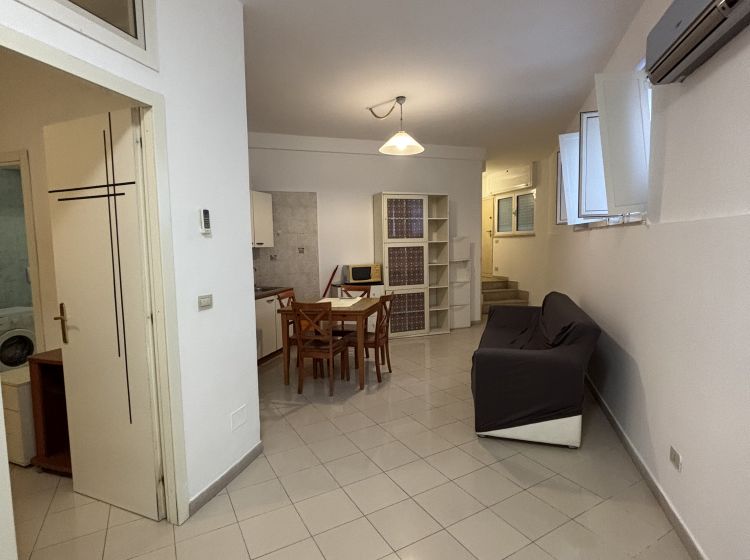 Bilocale in affitto, via Renzo Rossi  67, Pietralata, Roma