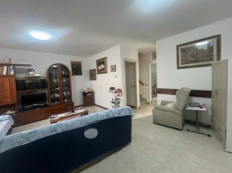 Villa in vendita, via Antonio Gramsci, Forte Dei Marmi