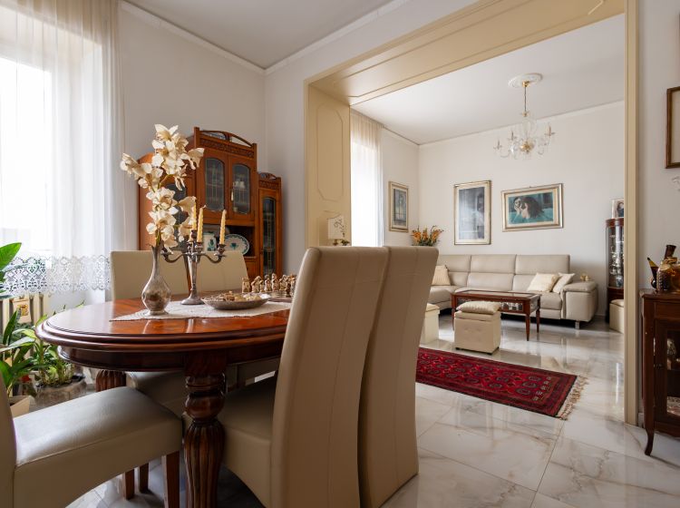 Quadrilocale in vendita, via Aldo Barbaro  30, San Leonardo, Catanzaro