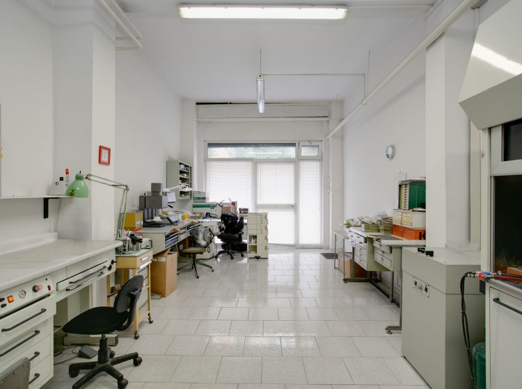 Negozio in vendita, via Olevano Romano  228, Tor de' Schiavi, Roma