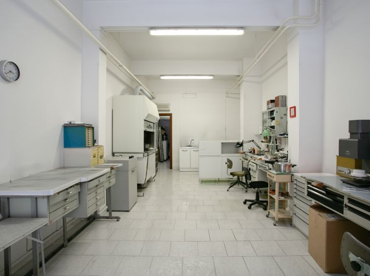Negozio in vendita, via Olevano Romano  228, Tor de' Schiavi, Roma