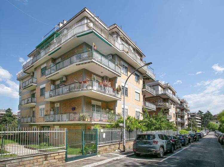 Bilocale in vendita, via Giuseppe D'Avarna  21, Colli Portuensi, Roma
