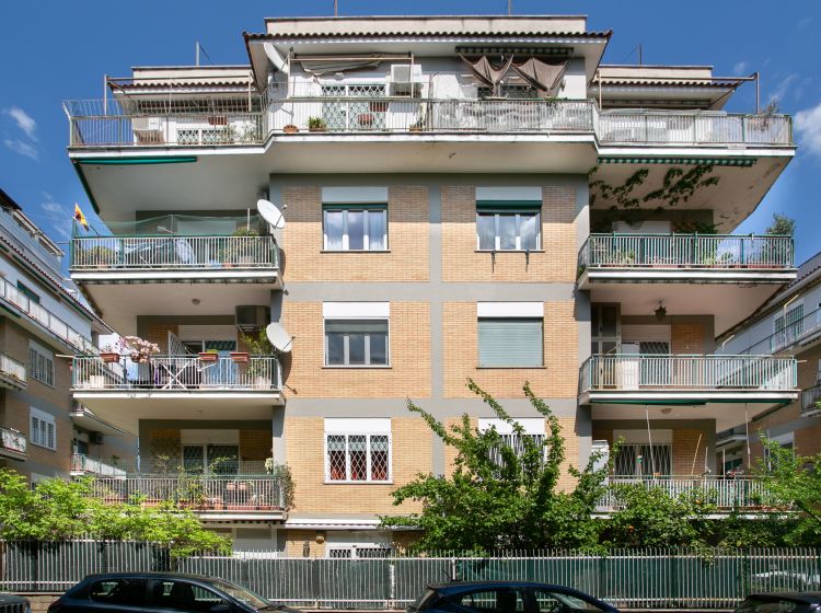 Bilocale in vendita, via Giuseppe D'Avarna  21, Colli Portuensi, Roma