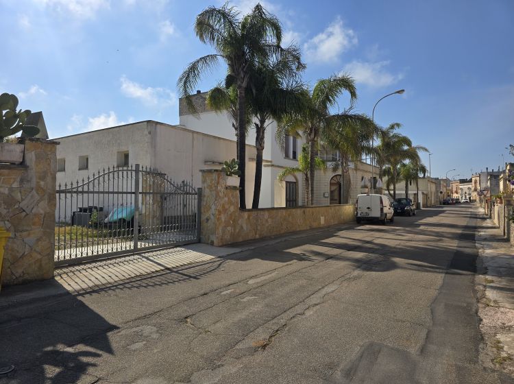Albergo in vendita, via Santa Cesarea Terme  72, Cocumola, Minervino Di Lecce