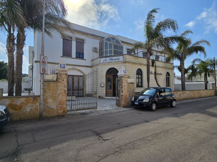 Albergo in vendita, via Santa Cesarea Terme  72, Cocumola, Minervino Di Lecce