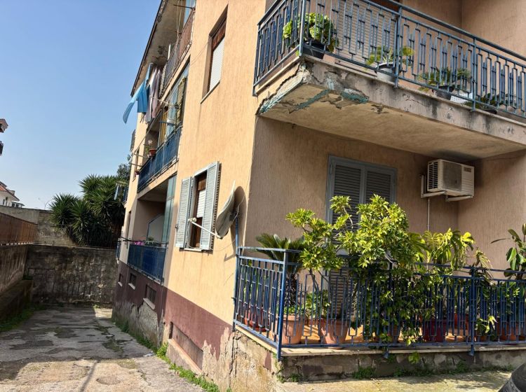 Trilocale in vendita, via Provinciale Teverola Casaluce, Teverola