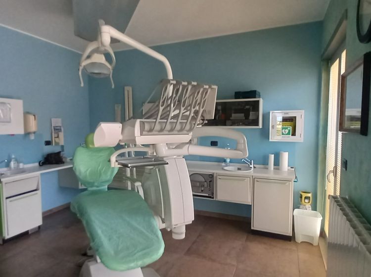 Studio in vendita, via V. Bachelet  10, Aradeo