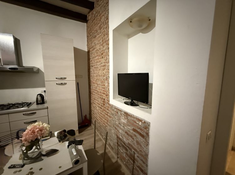 Bilocale in vendita, via Bramante  15, Sarpi, Milano