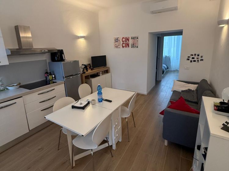 Bilocale in affitto, Ripa di Porta Ticinese  117, Ticinese, Milano