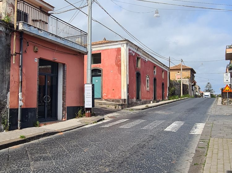 Negozio in affitto, via Nazionale Guardia  367, Acireale