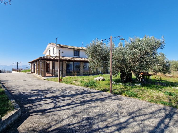 Albergo in affitto, via Laurito, Melizzano