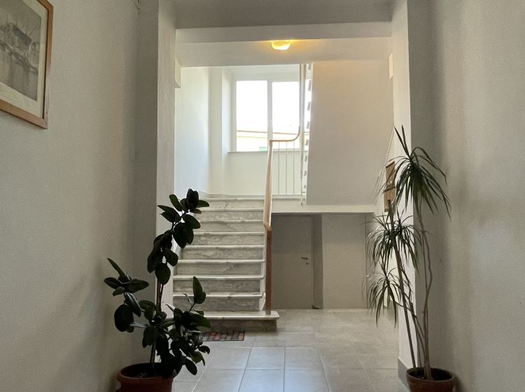 Trilocale in vendita, via Brigata Garibaldi  12, Centro residenziale, Livorno