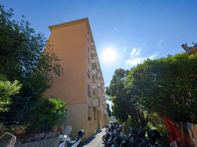 Trilocale in affitto, via Nicolò Copernico  15, Borgoratti, Genova