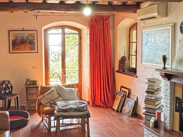 Casale in vendita, via Panoramica, Massarosa