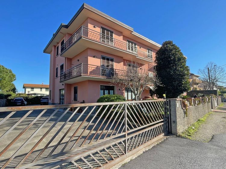 Ufficio in vendita, via Filippo Turati Arena Metato, San Giuliano Terme