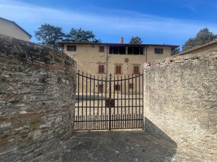 Villa in vendita, via del Serraglio, Leccio, Reggello