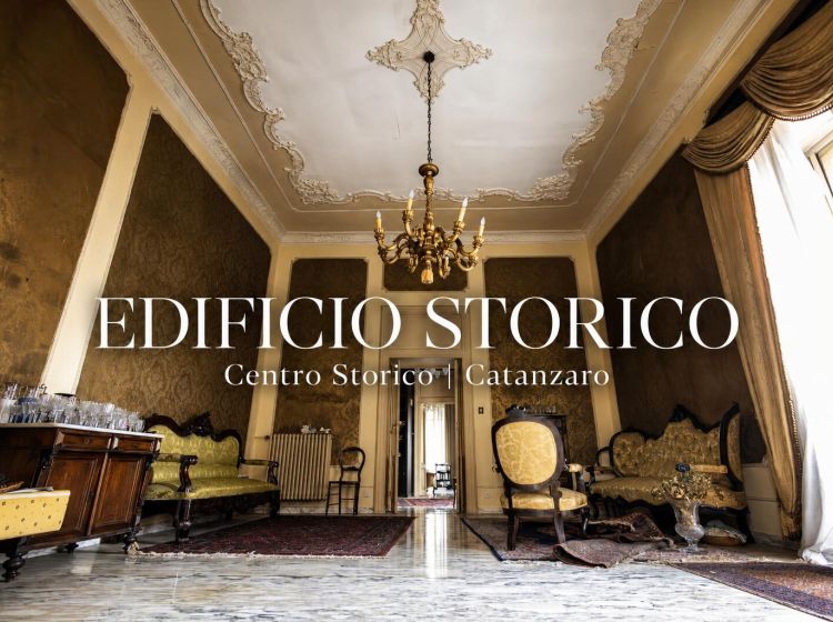Appartamento in vendita, Discesa Cavour  2, Centro Storico, Catanzaro
