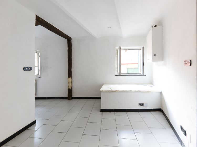 Bilocale in vendita, via Barabini di Teglia  2, Rivarolo, Genova