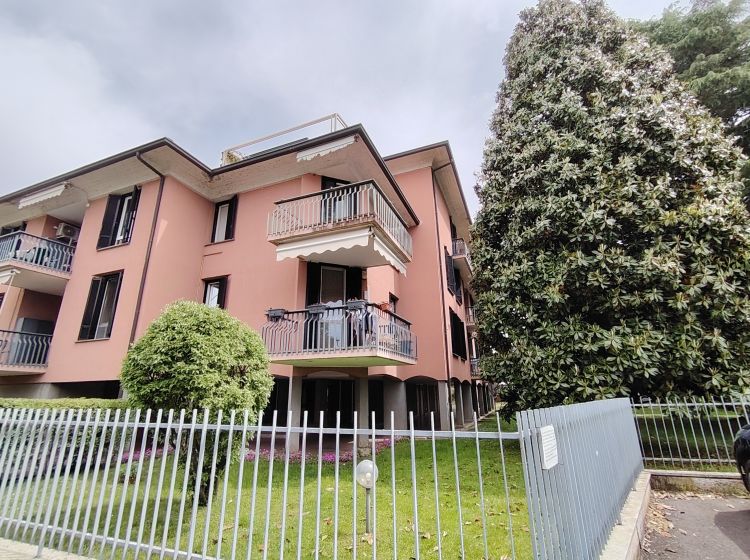 Quadrilocale in vendita, via Alcide de Gasperi  3A, Rotta, Travacò Siccomario