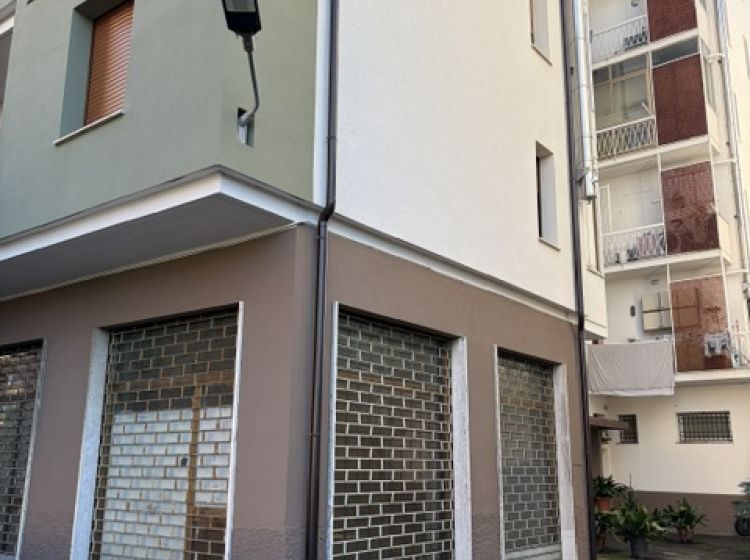 Negozio in vendita, via Bassa  2, Scandicci