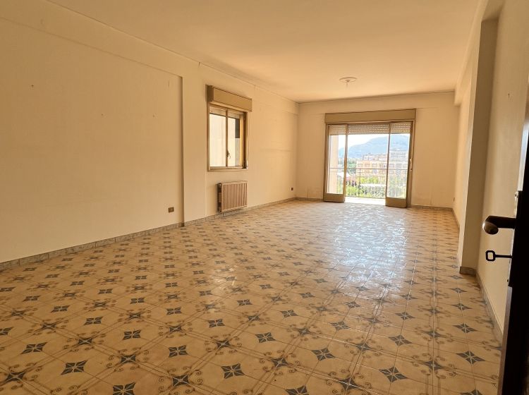 Quadrilocale in vendita, Corso Pietro Pisani  294, Calatafimi Bassa, Palermo