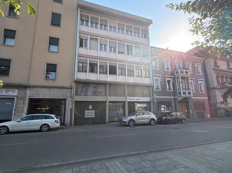 Appartamento in vendita, via Trieste  12, Piazza Mazzini, Padova