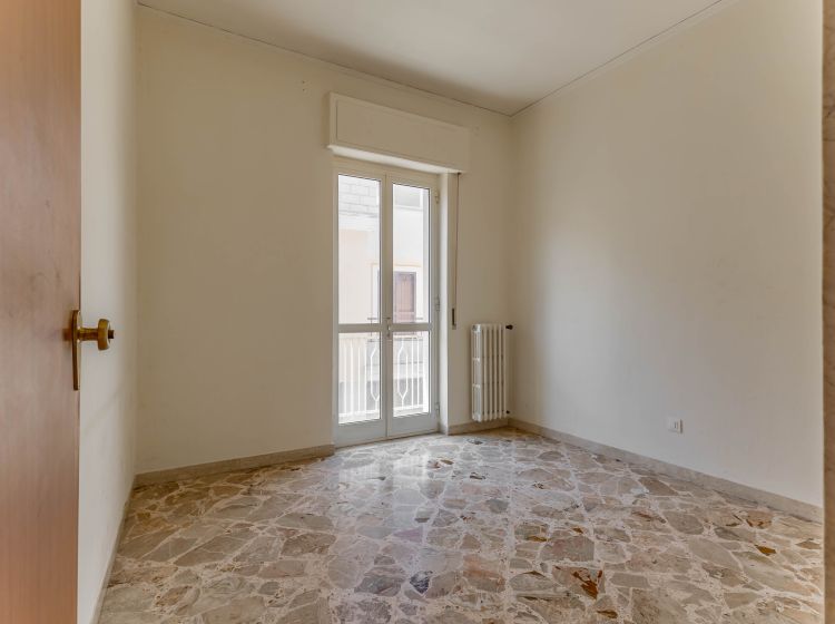 Trilocale in vendita, via Taranto  1, Carbonara di Bari, Bari