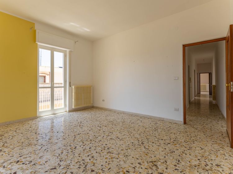 Trilocale in vendita, via Taranto  1, Carbonara di Bari, Bari