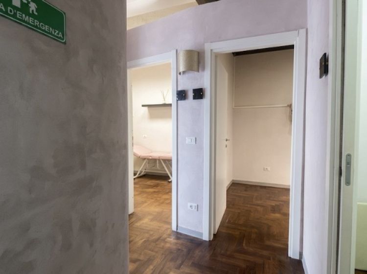 Negozio in affitto, viale Guglielmo Marconi  12, San Miniato Basso, San Miniato