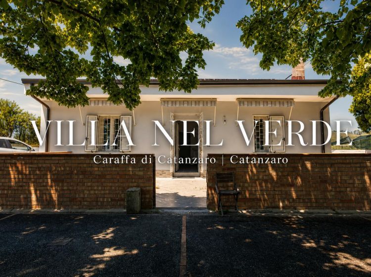 Villa in vendita, Contrada Ciaramella snc  Caraffa di Catanzaro  CZ  Italia, Caraffa Di Catanzaro