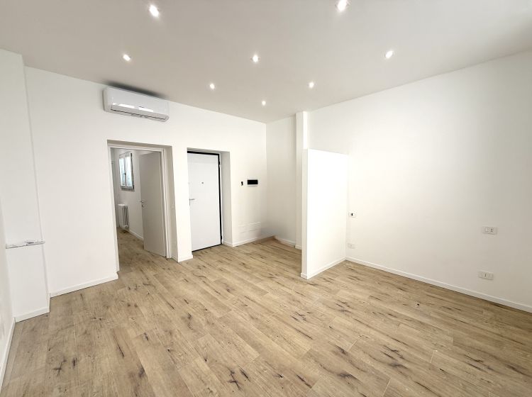 Bilocale in vendita, via Luigi Mercantini  25, Bovisa, Milano