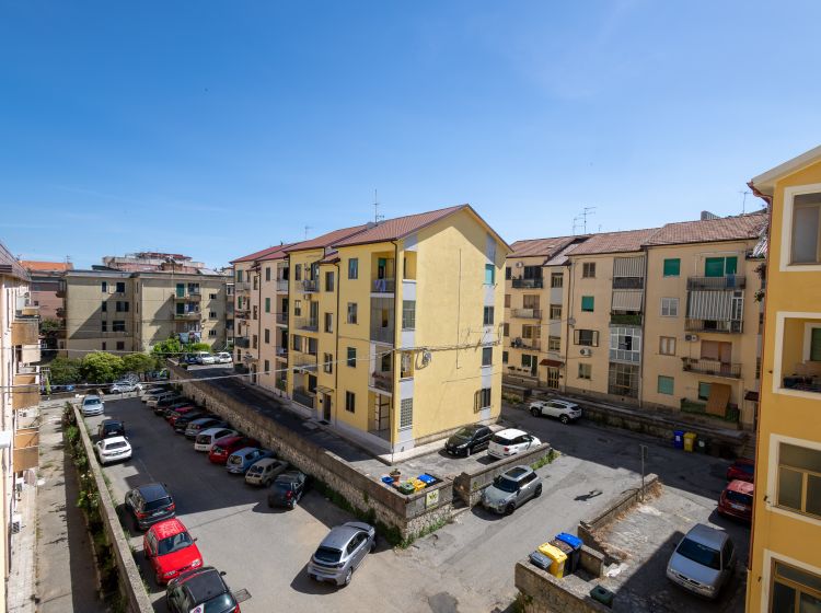 Quadrilocale in vendita, via Alberto de Nobili  5, Stadio, Catanzaro