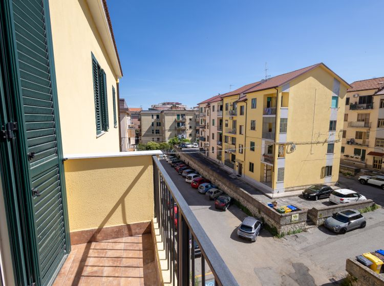 Quadrilocale in vendita, via Alberto de Nobili  5, Stadio, Catanzaro