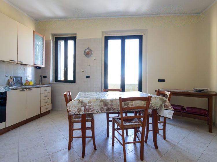 Quadrilocale in vendita, via Alberto de Nobili  5, Stadio, Catanzaro