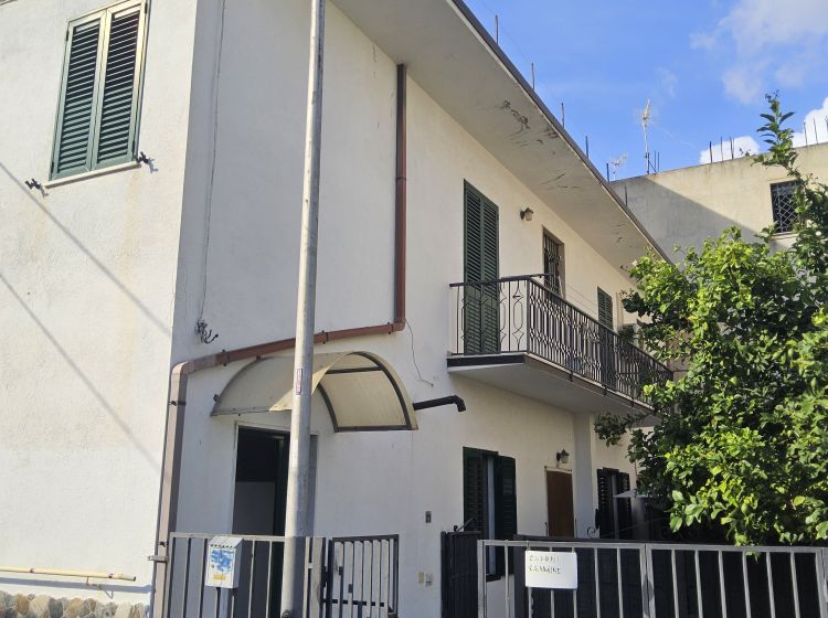 Terratetto plurifamiliare in vendita, Strada Torre Vecchia, Marina Di Gioiosa Ionica