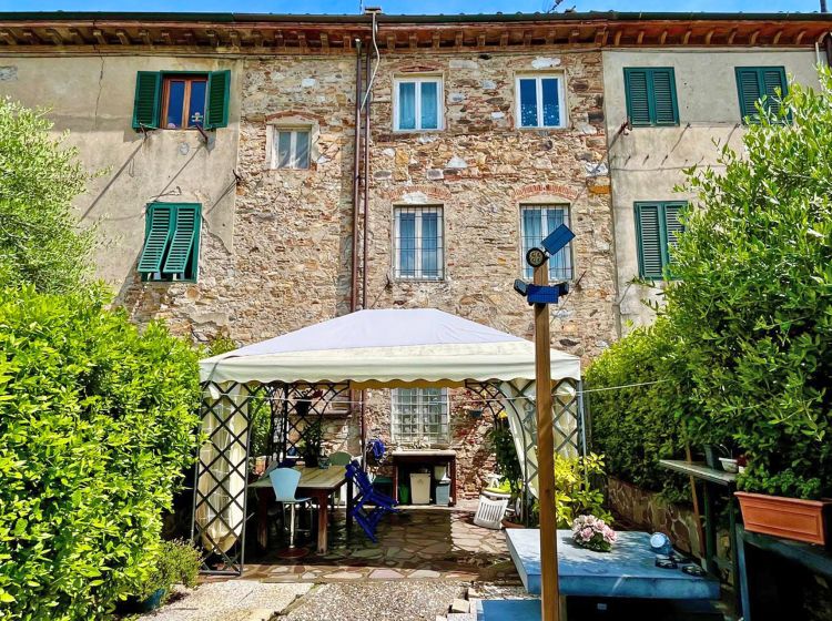 Terratetto plurifamiliare in vendita, Sorbano del Giudice, Lucca