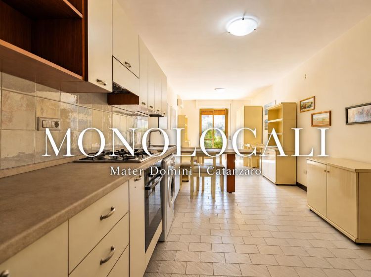 Monolocale in affitto, viale Tommaso Campanella  186, Mater Domini, Catanzaro