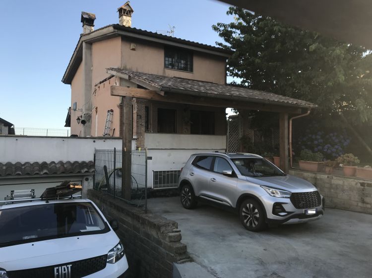 Villa in vendita, via Grotte di Postumia, Colle Sabazio, Anguillara Sabazia