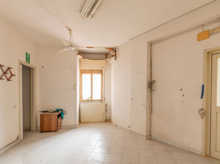 Appartamento in vendita, via Generale Francesco Pignatelli  16bis, Centro, Napoli
