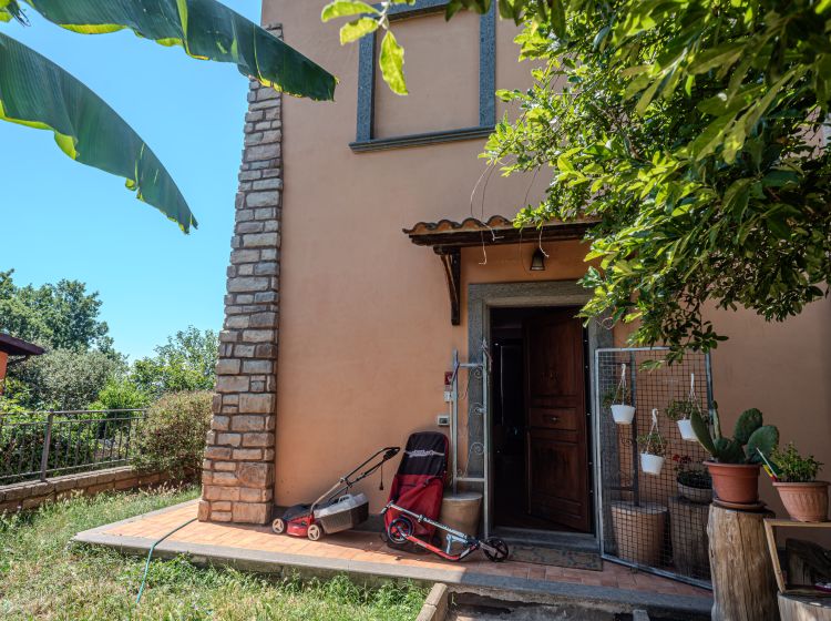Villa in vendita, via dei Ludi  14B, Sutri