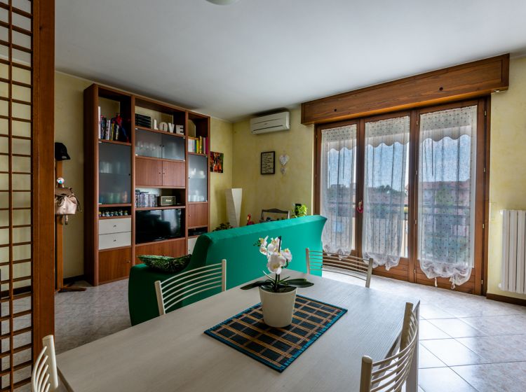 Bilocale in vendita, via C. Colombo  26, Sforzatica, Dalmine