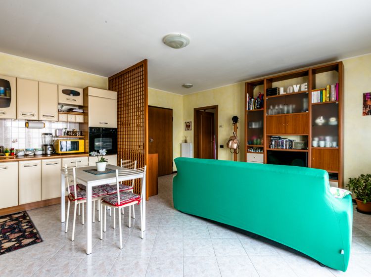Bilocale in vendita, via C. Colombo  26, Sforzatica, Dalmine