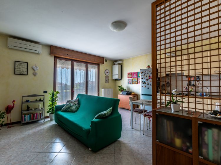 Bilocale in vendita, via C. Colombo  26, Sforzatica, Dalmine